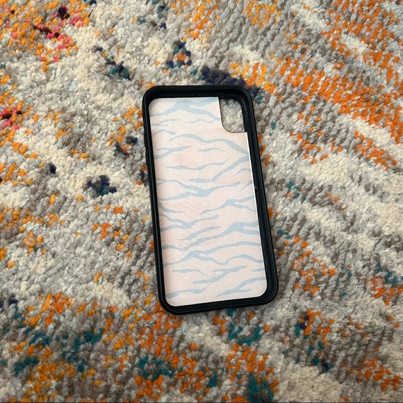 wildflower tiger iphone XR case - Picture 2 of 4